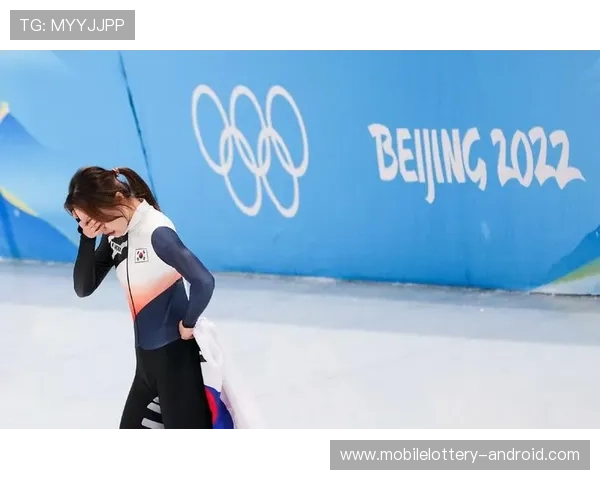 女子短道速滑竞技魅力与技术突破探析：从赛道到金牌的全方位解读